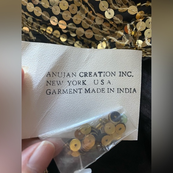 New Elegance Anujan 100% Silk Sequined Golden Butterfly Design Top Women Small - Picture 6 of 10